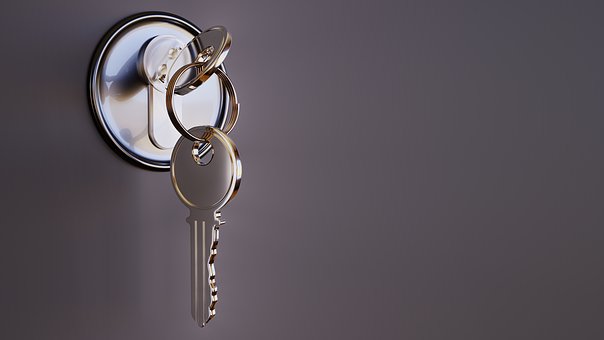 Here’s Why You Should Hire A Professional Locksmith